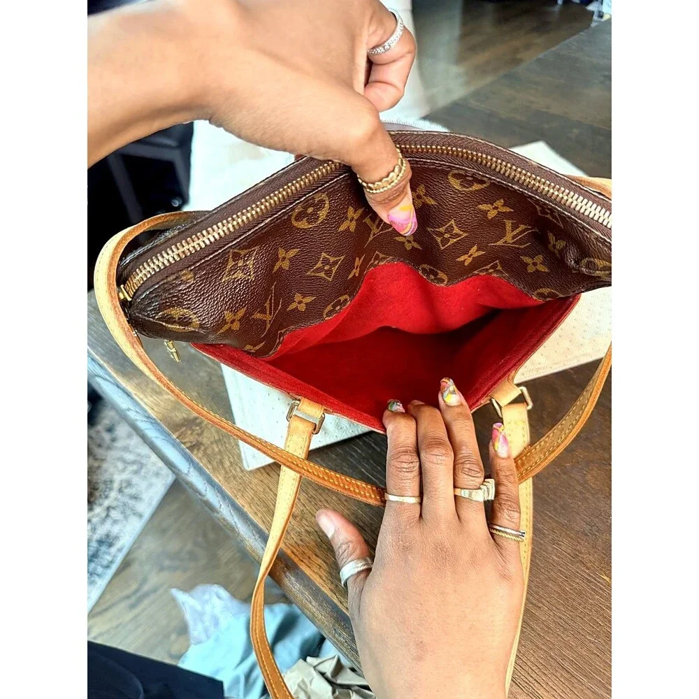 Authentic Louis Vuitton Coussin GM Monogram Canvas Zip Shoulder Bag M51141
